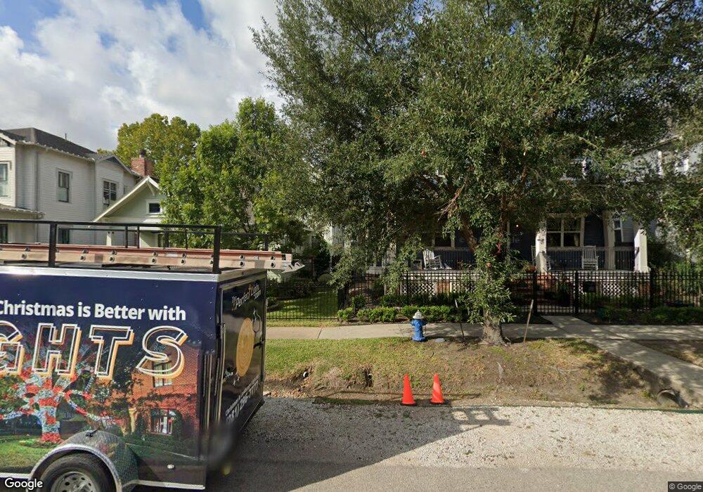 623 Arlington St, Houston, TX 77007 - photo 1