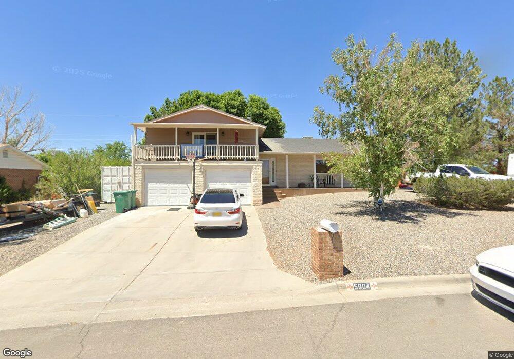 5604 Cedarwood St, Farmington, NM 87402 - photo 1