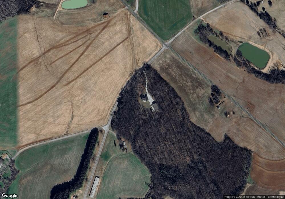 464 Bussell Rd, Statesville, NC 28625 - photo 1