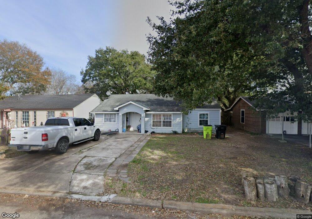 1123 Louise St, Rosenberg, TX 77471 - photo 1