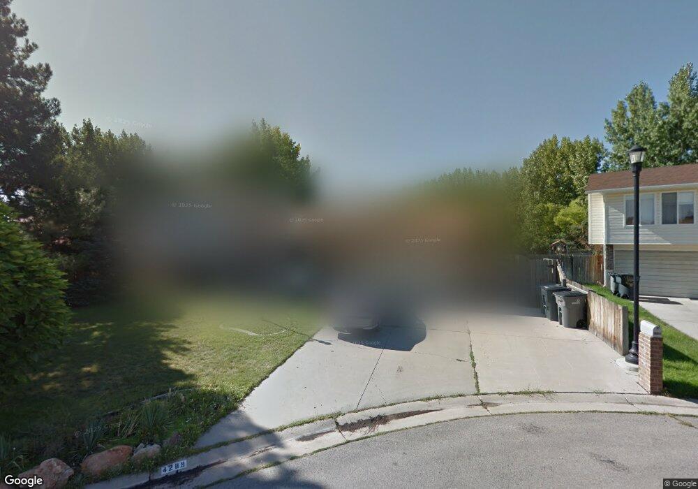 4289 Yorkshire Cir, South Jordan, UT 84095 - photo 1