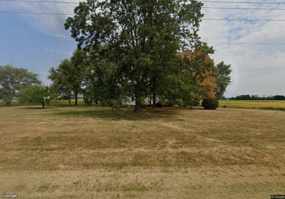 9250 E State Highway 33, Shumway, IL 62461 - photo 1