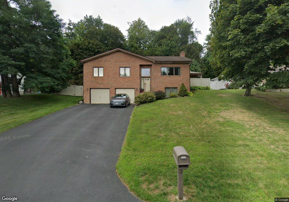 13 McDonald Ln, Rensselaer, NY 12144 - photo 1