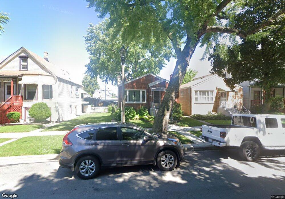 1437 Wesley Ave, Berwyn, IL 60402 - photo 1