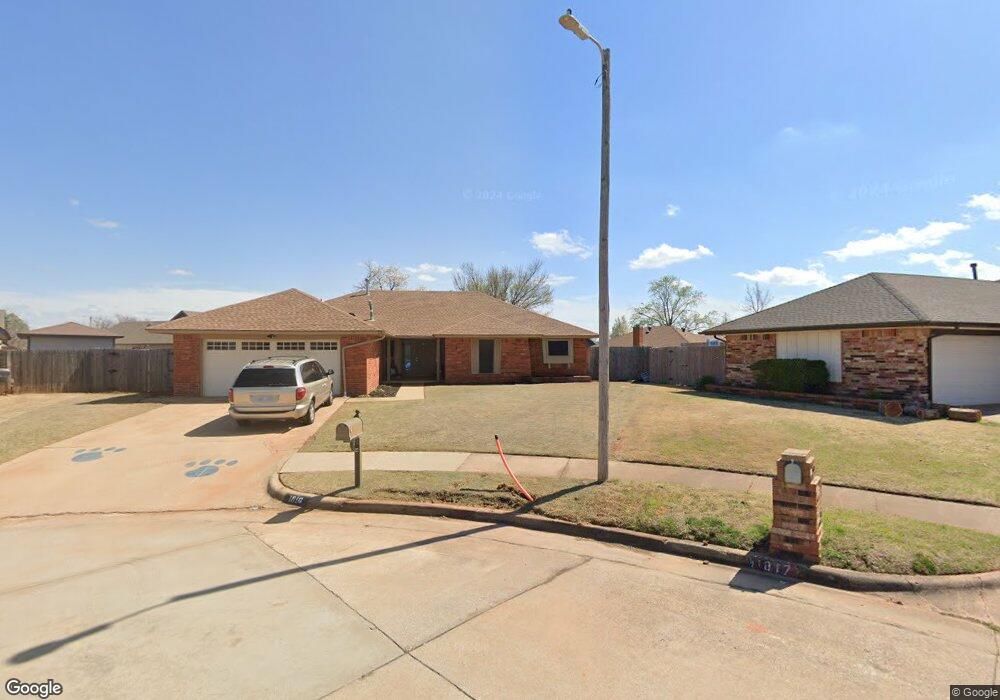 1816 Sequoyah Ct, Moore, OK 73160 - photo 1