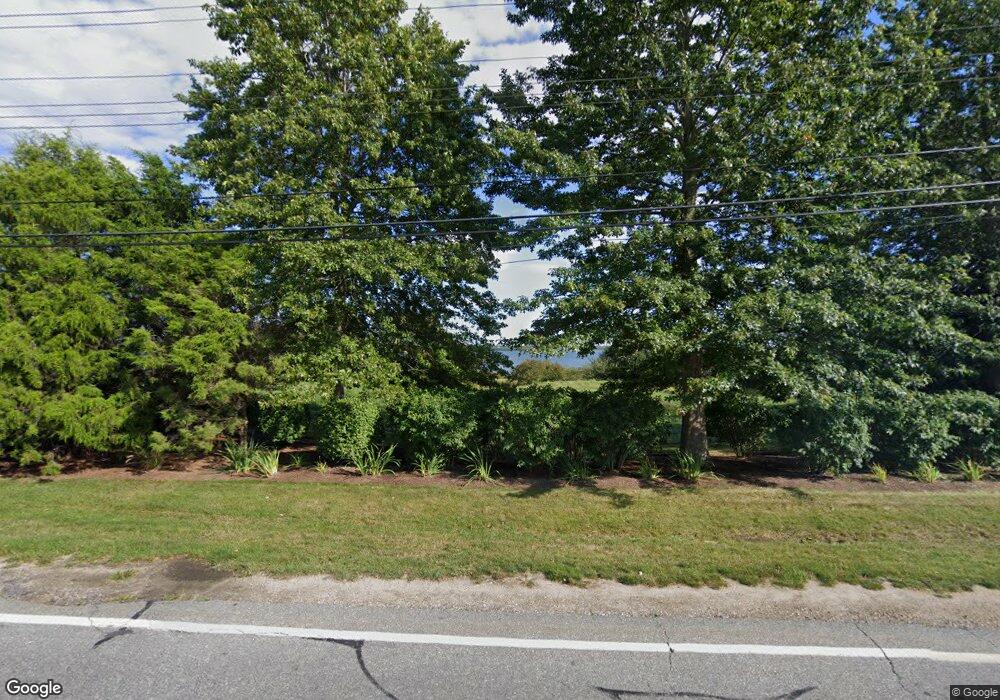 819 Indian Ave, Middletown, RI 02842 - photo 1