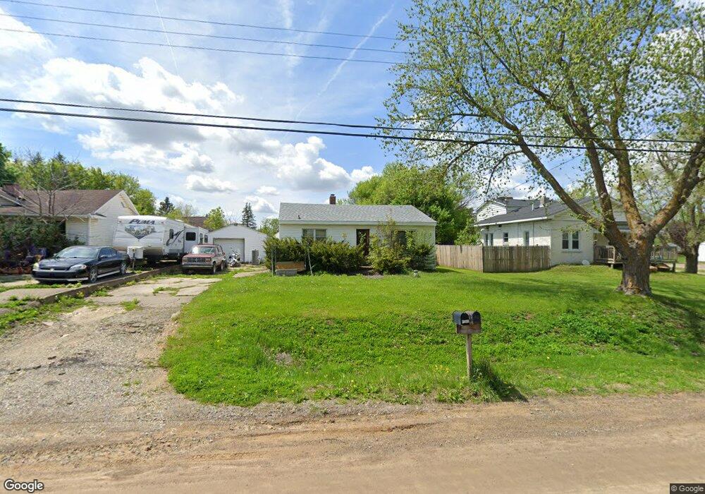 2136 Monaco St, Flint, MI 48532 - photo 1