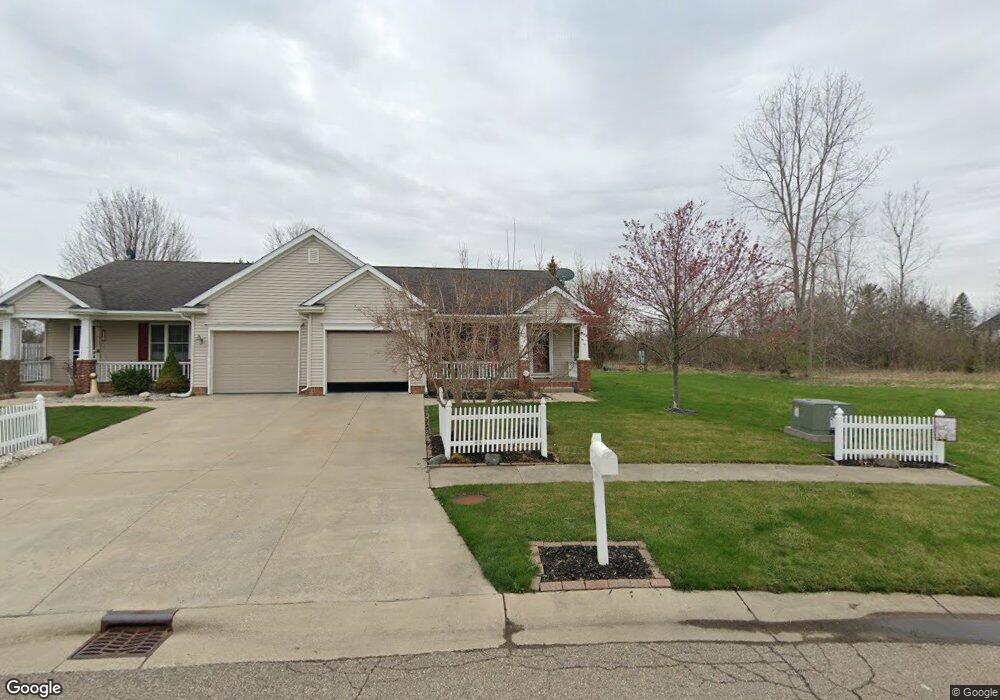 118 Beacon Point Pkwy S, Flushing, MI 48433 - photo 1