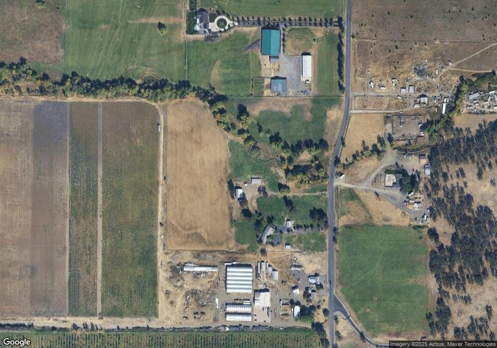 5877 Upton Rd, Central Point, OR 97502 - photo 1