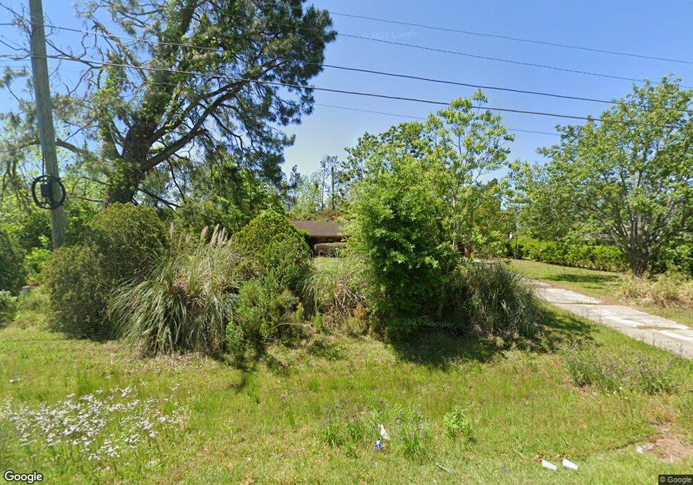 1102 Old Axson Rd, Douglas, GA 31535 - photo 1