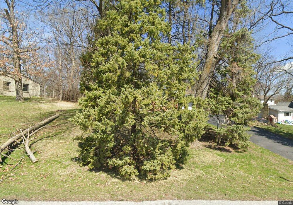 12550 Knoll Rd, Elm Grove, WI 53122 - photo 1