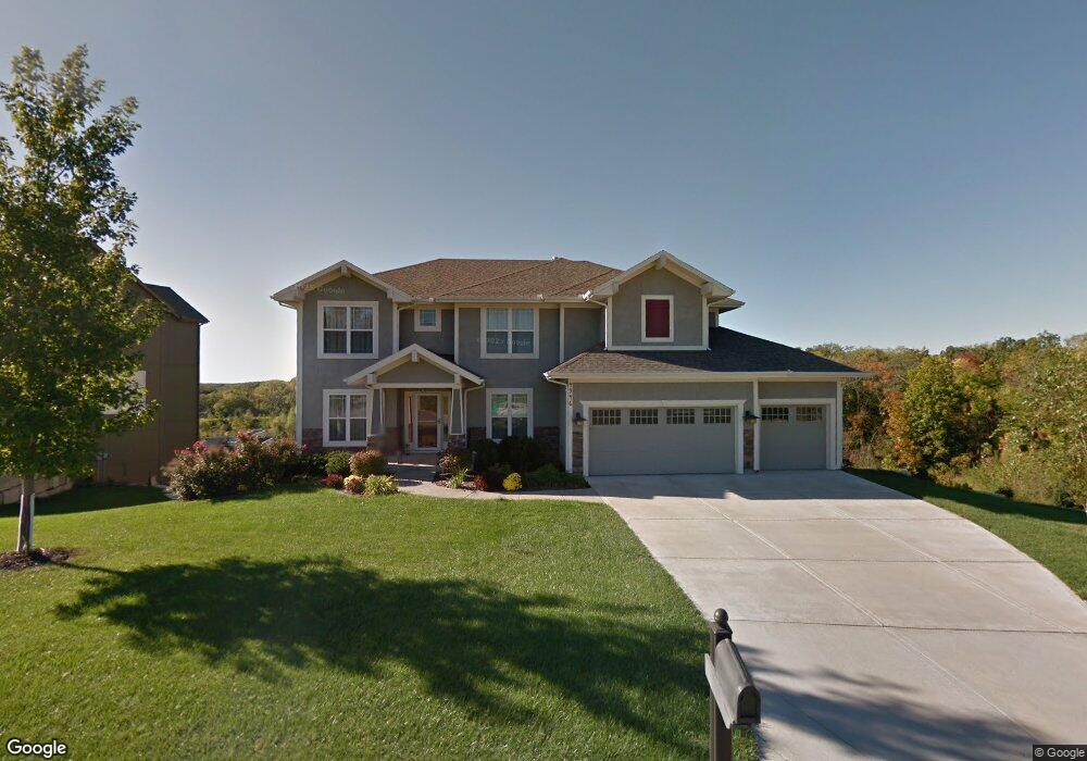 4946 Noland Rd, Shawnee, KS 66216 - photo 1