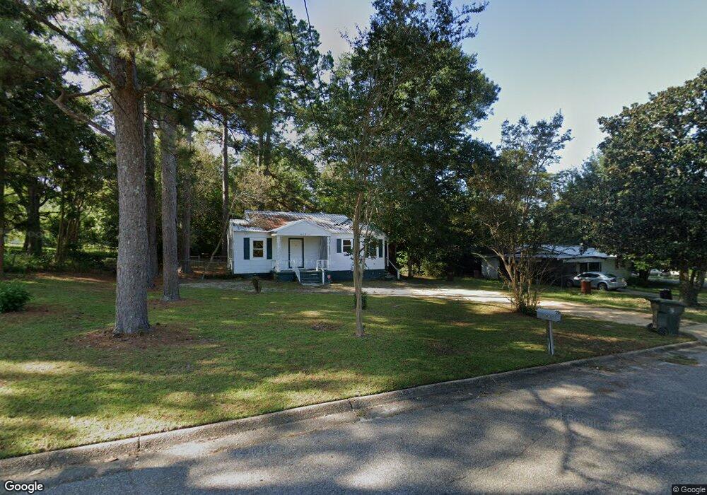403 Garland St, Dothan, AL 36301 - photo 1