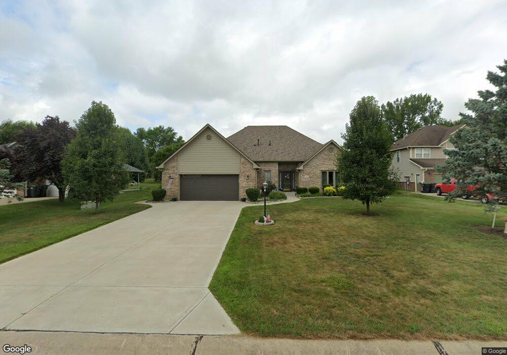 313 Samuel Dr, Whiteland, IN 46184 - photo 1