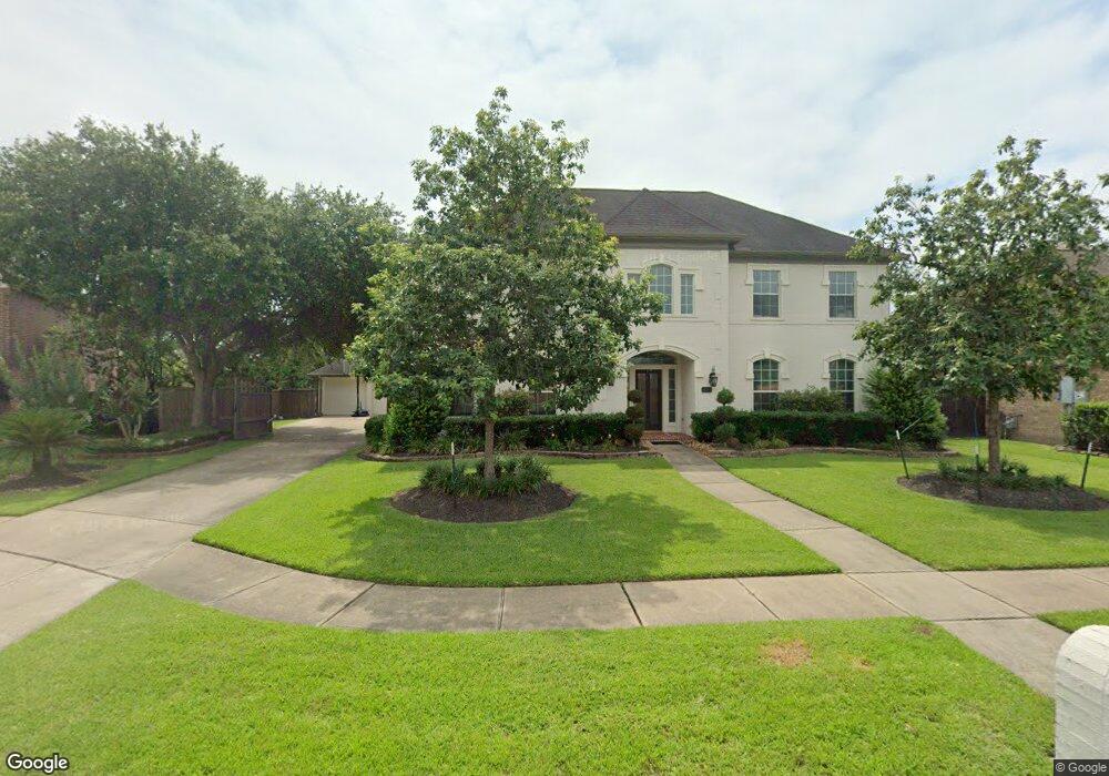 2821 Everett Dr, Friendswood, TX 77546 - photo 1