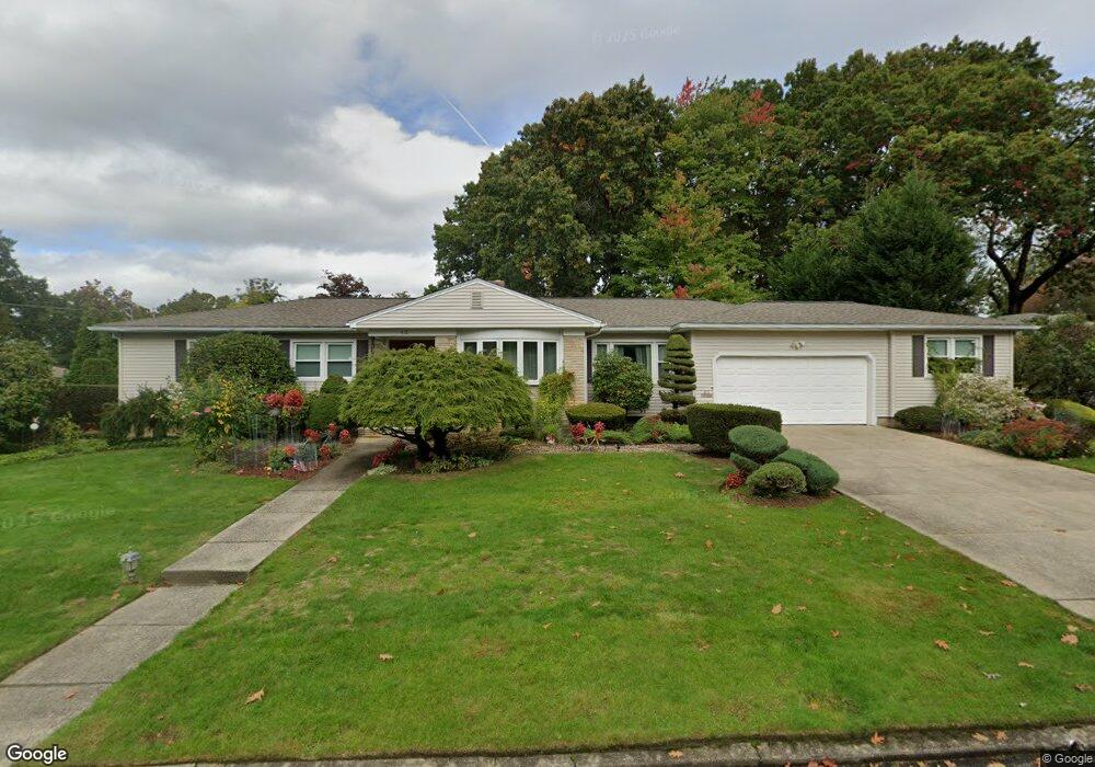 45 W Bel Air Rd, Cranston, RI 02920 - photo 1