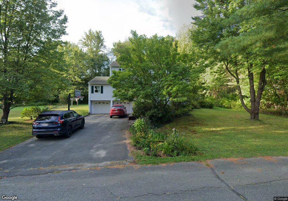 189 Pondview Dr, Amherst, MA 01002 - photo 1