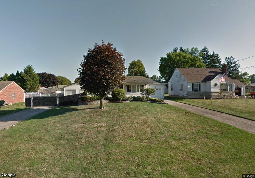 386 Edison St, Struthers, OH 44471 - photo 1