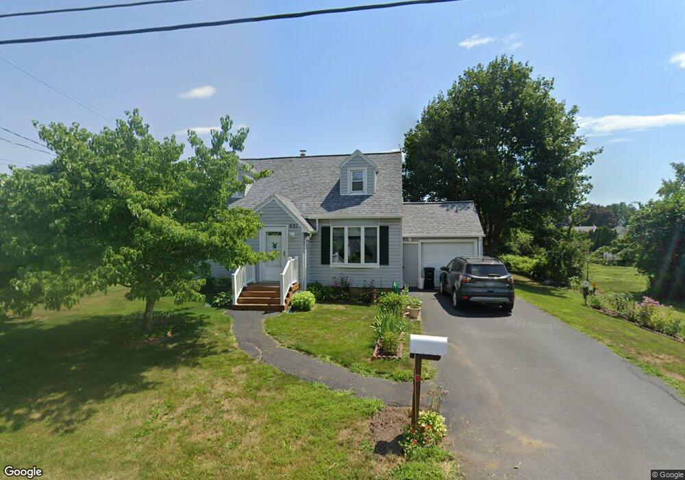 601 S Holmes St, Schenectady, NY 12302 - photo 1