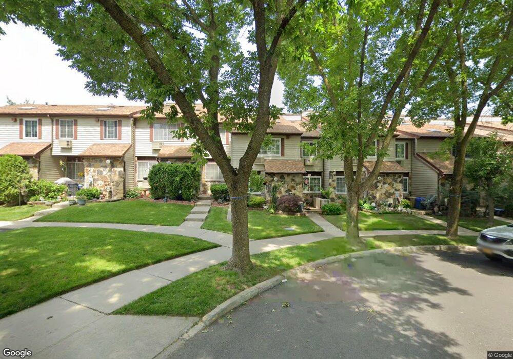 16A Fuller Ct, Staten Island, NY 10306 - photo 1