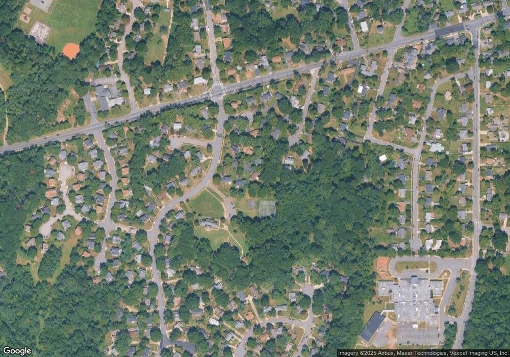 6711 Stoneybrooke Ln, Alexandria, VA 22306 - photo 1