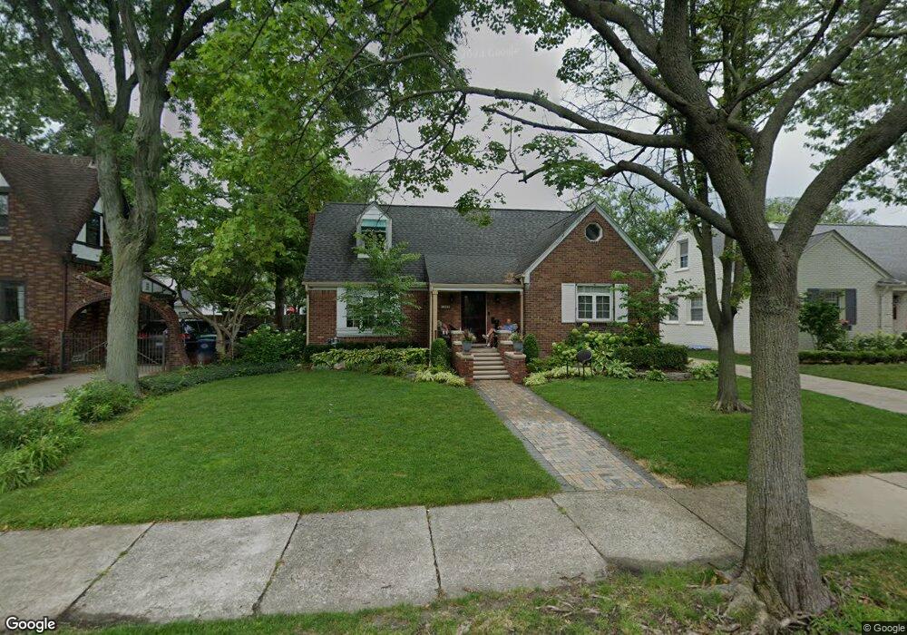 1022 Nottingham Rd, Grosse Pointe Park, MI 48230 - photo 1