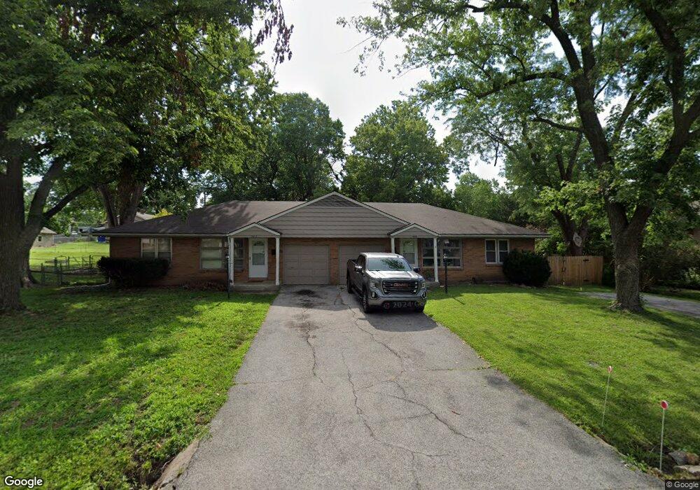 5813 Long Ave, Shawnee, KS 66216 - photo 1