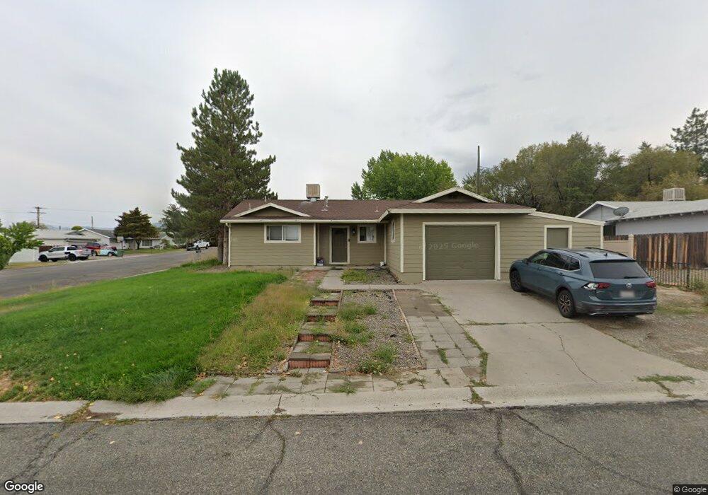 400 Circle Dr, Winnemucca, NV 89445 - photo 1