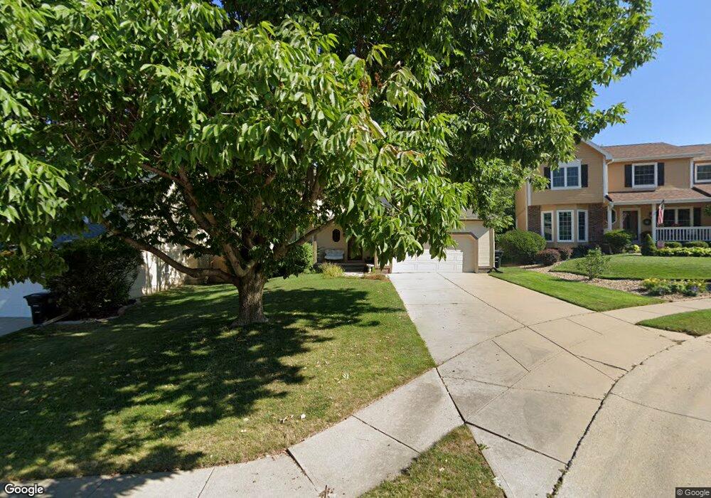 16818 M Cir, Omaha, NE 68135 - photo 1