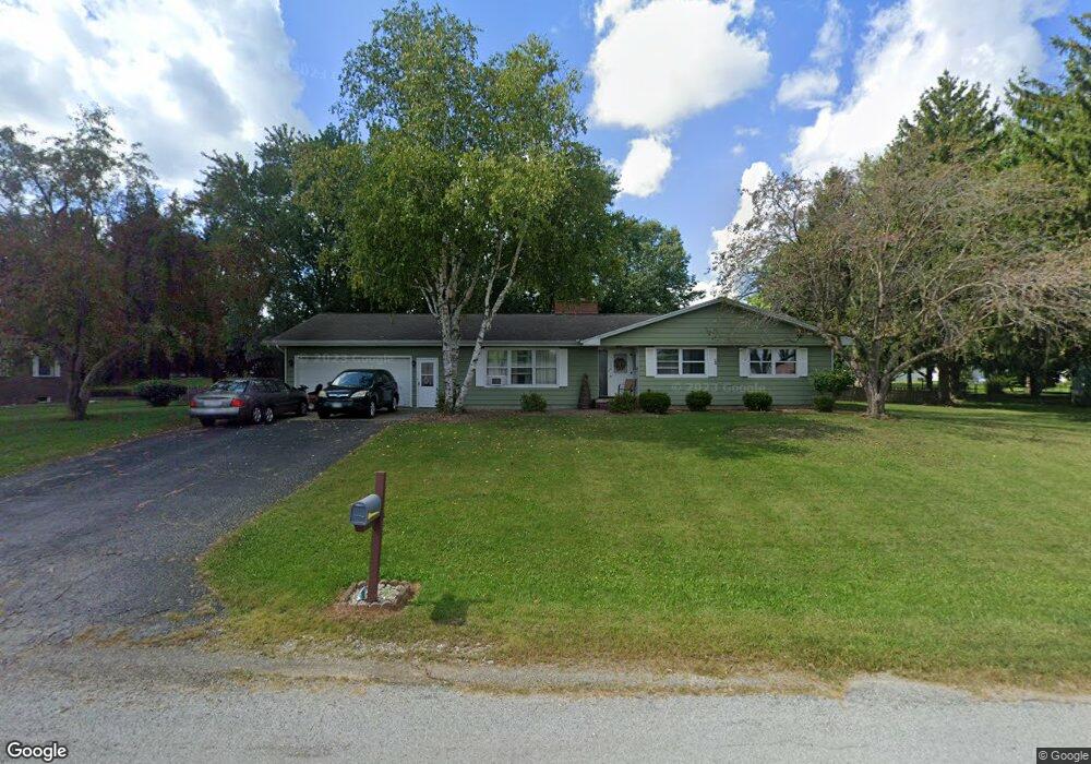 556 Dolly Ave, Upper Sandusky, OH 43351 - photo 1