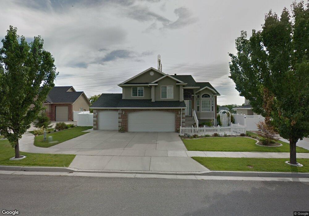 1360 Bridgecreek Ln, Layton, UT 84041 - photo 1