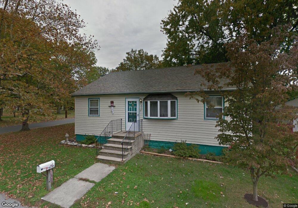 237 E St, Penns Grove, NJ 08069 - photo 1