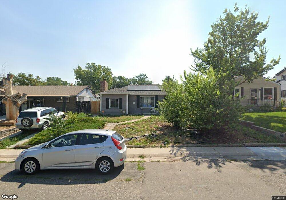 1048 Elmira St, Aurora, CO 80010 - photo 1