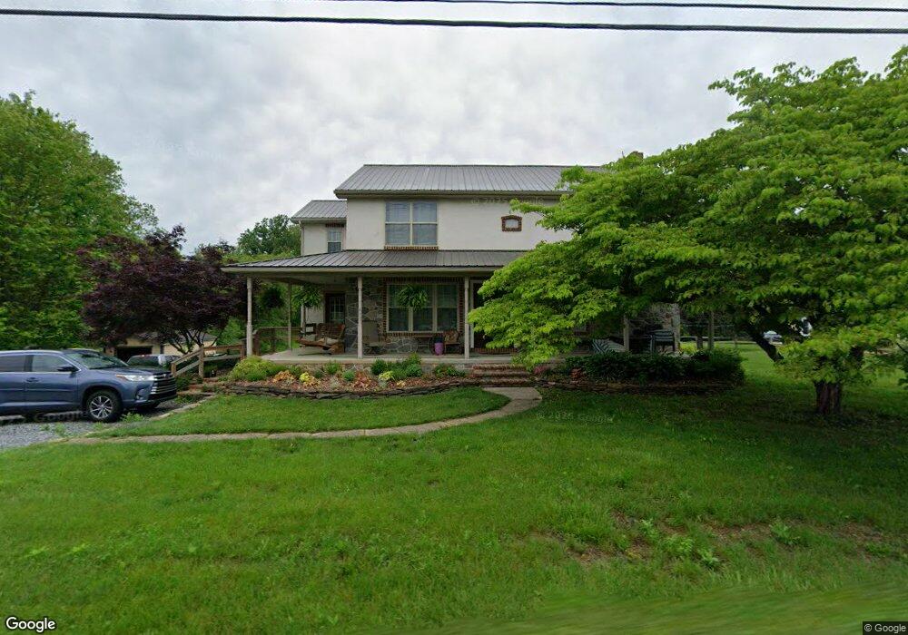 1719 Morningside Dr, Lancaster, PA 17602 - photo 1