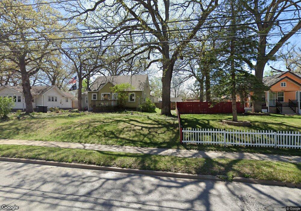 2806 Hickman Rd, Des Moines, IA 50310 - photo 1