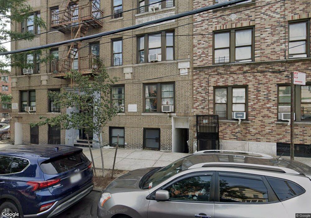 3246 Kingsbridge Ave unit 25, Kingsbridge, NY 10463 - photo 1