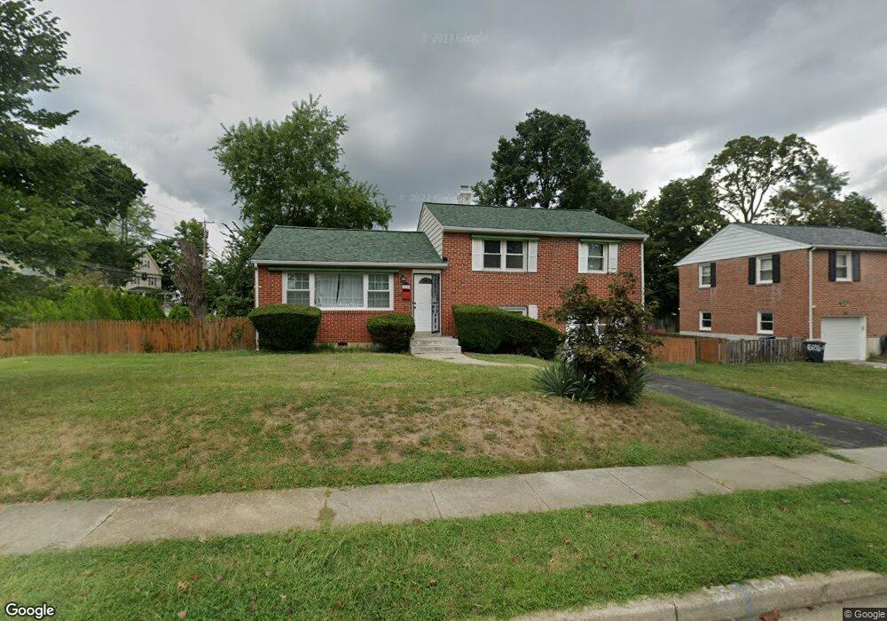 300 Ingleside Ave, Catonsville, MD 21228 - photo 1