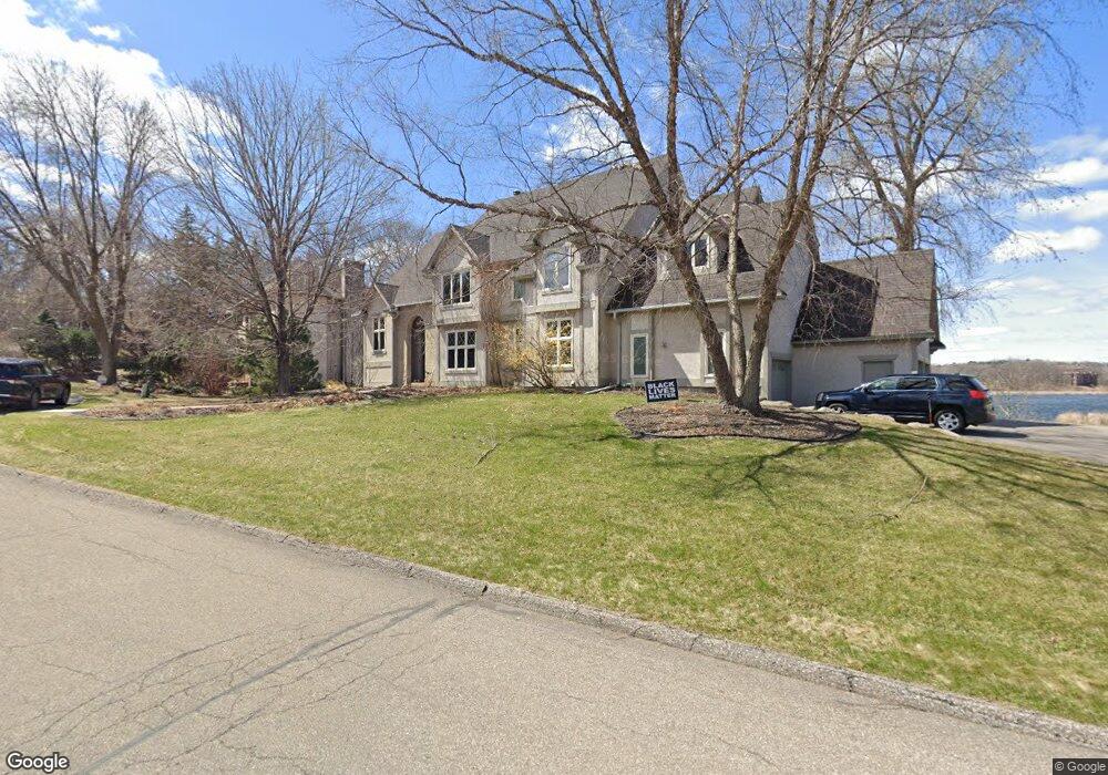 5686 Seven Oaks Ct, Minnetonka, MN 55345 - photo 1