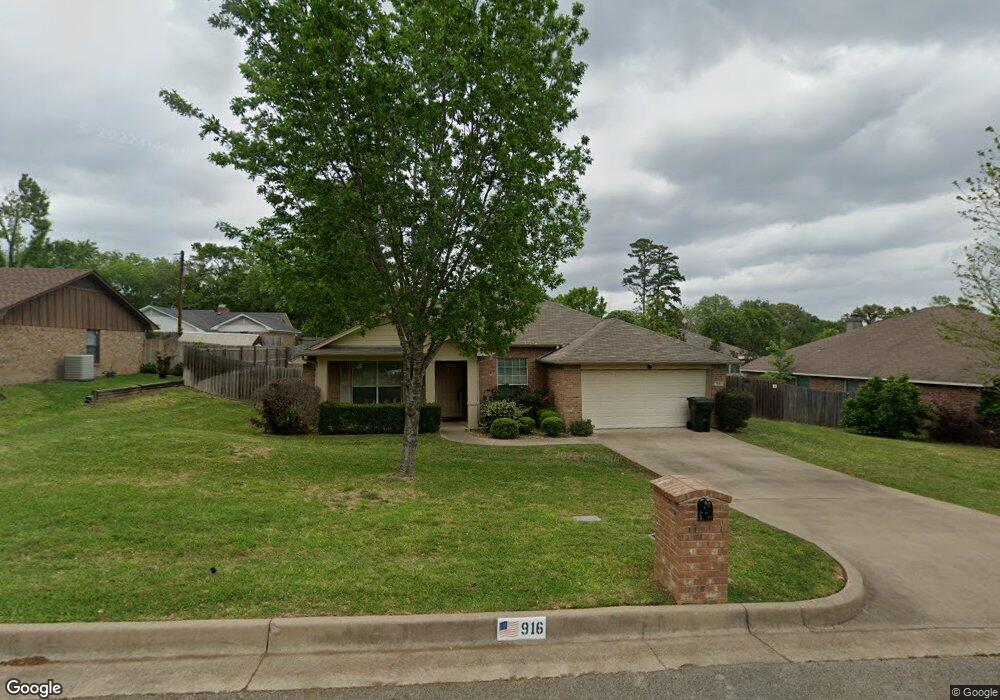 916 Pam Dr, Tyler, TX 75703 - photo 1