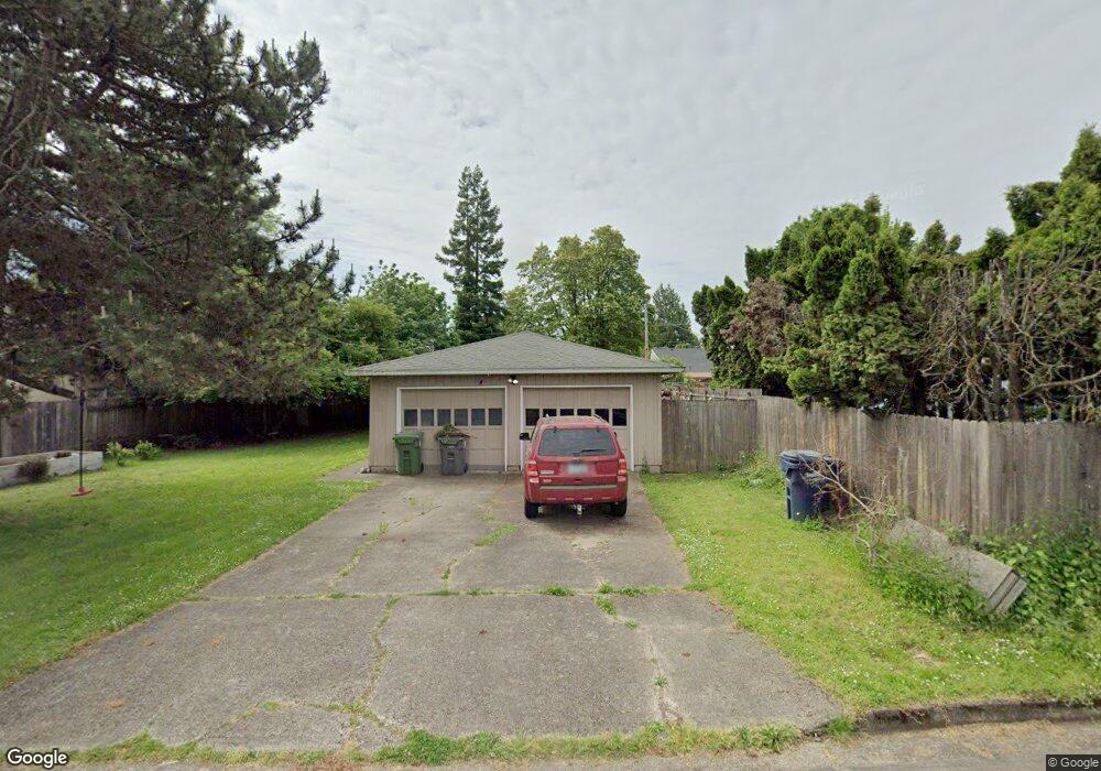 664 Tipton Ave, Eugene, OR 97404 - photo 1