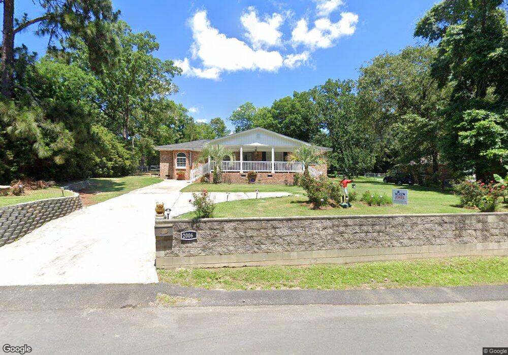 2006 Oak Hills Rd, Camden, SC 29020 - photo 1