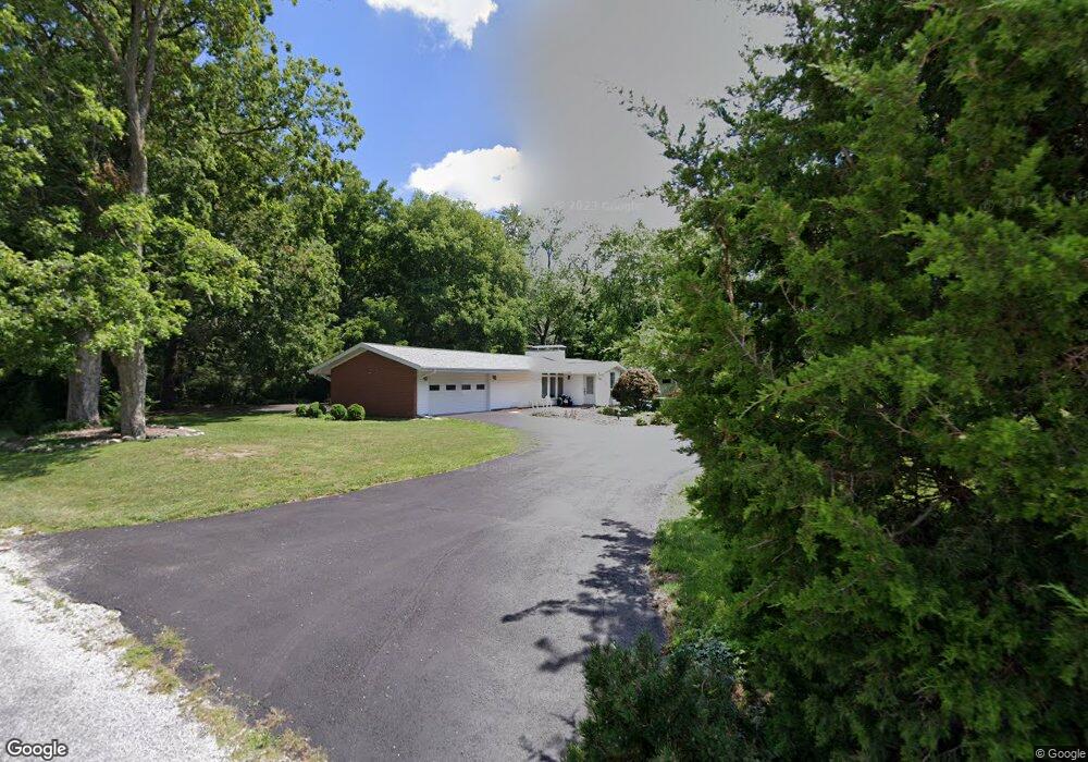 706 S Adams St, Philo, IL 61864 - photo 1