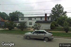 1259 Dekoven St, Rockville Centre, NY 11570