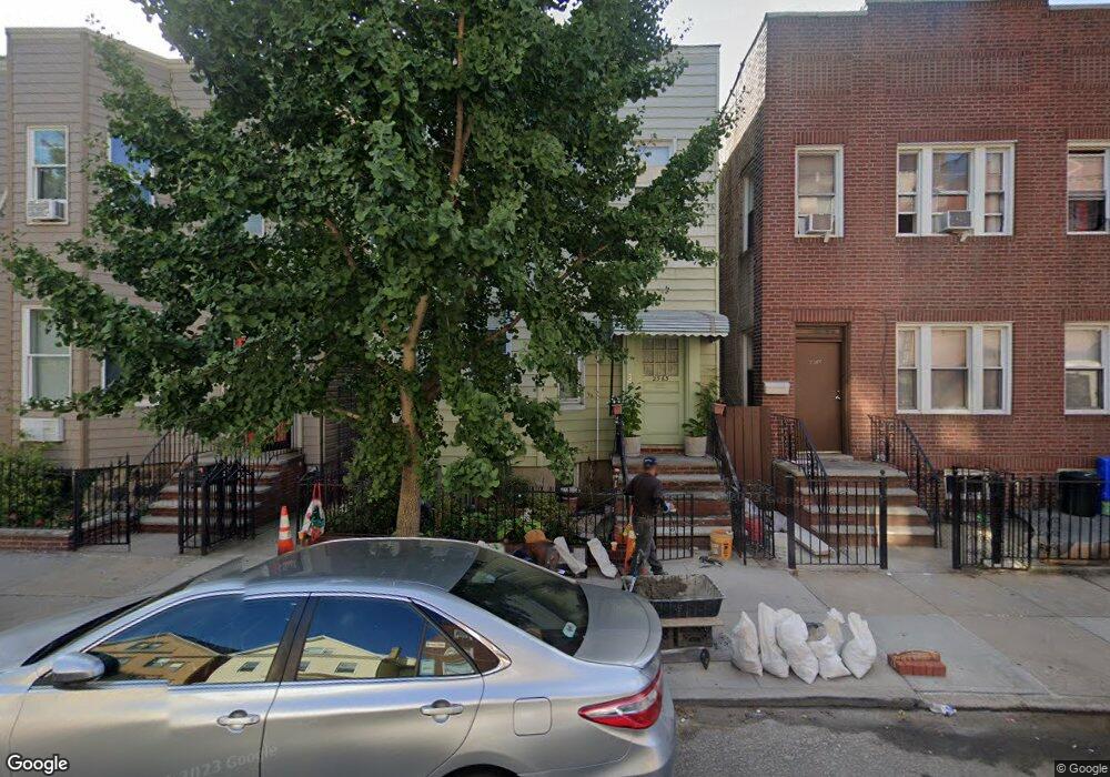 2563 37th St, Astoria, NY 11103 - photo 1