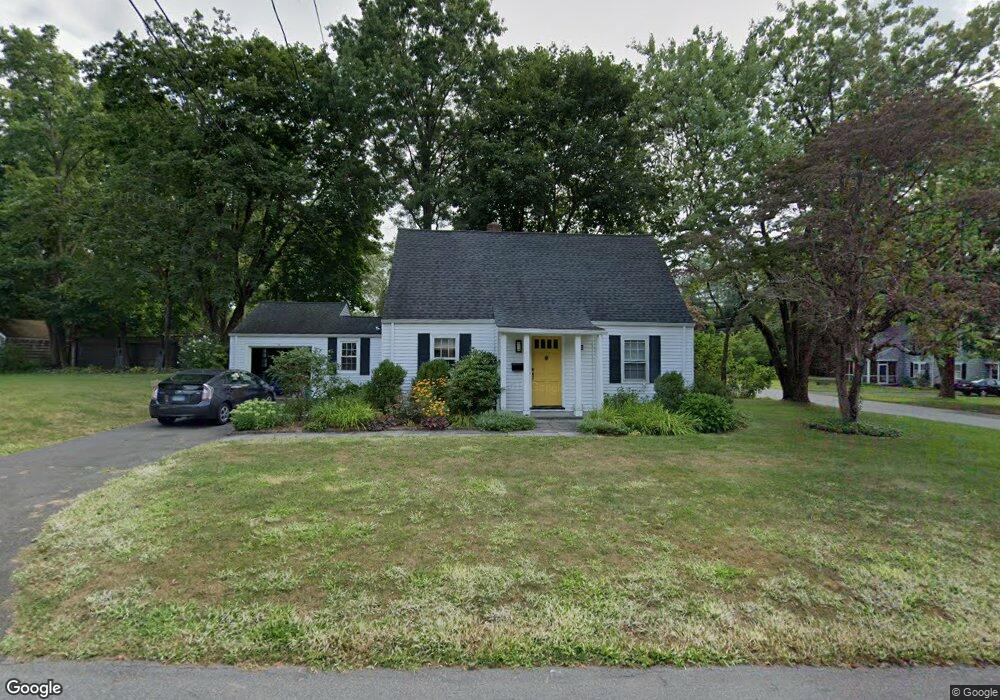 315 Henry St, Fairfield, CT 06824 - photo 1