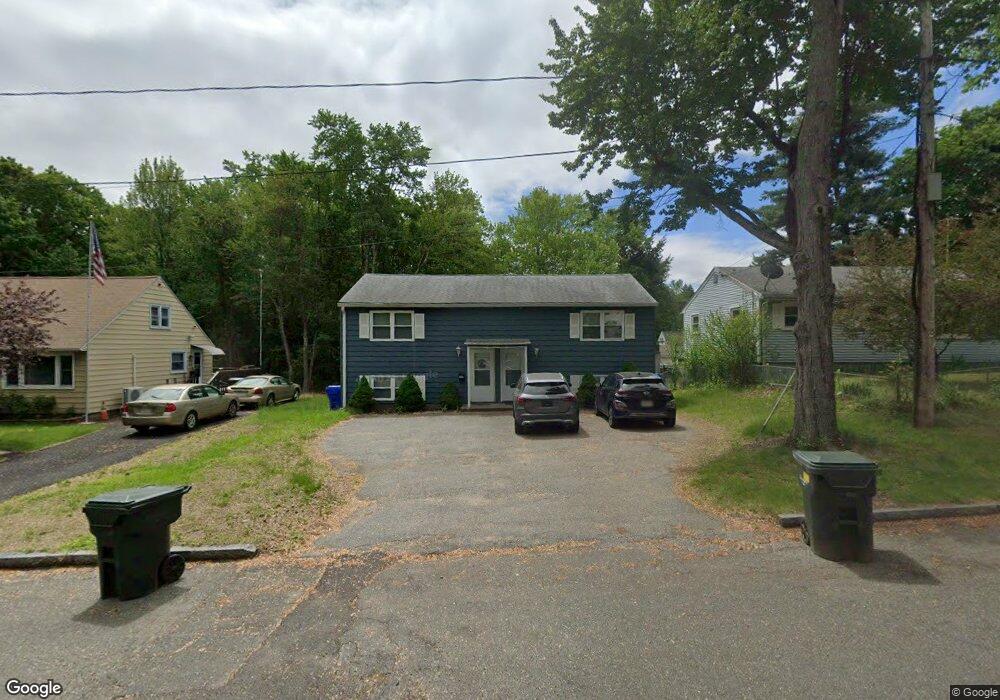 39 Nokomis St, Springfield, MA 01109 - photo 1