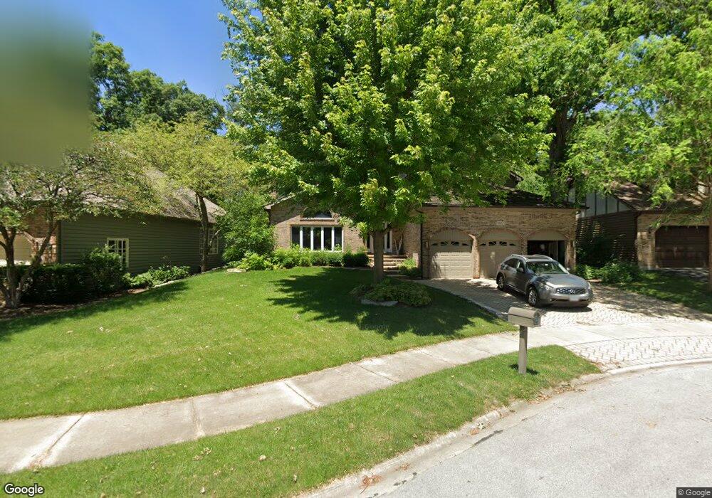 1027 Shimer Ct, Naperville, IL 60565 - photo 1