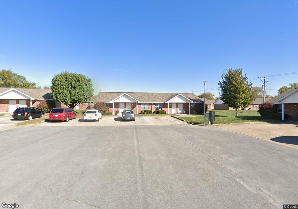 1920 Carol St, Rolla, MO 65401 - photo 1