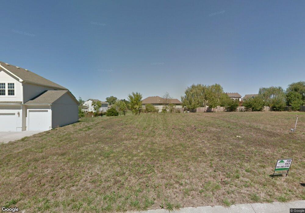 1237 SW Nagona Ln, Lees Summit, MO 64082 - photo 1