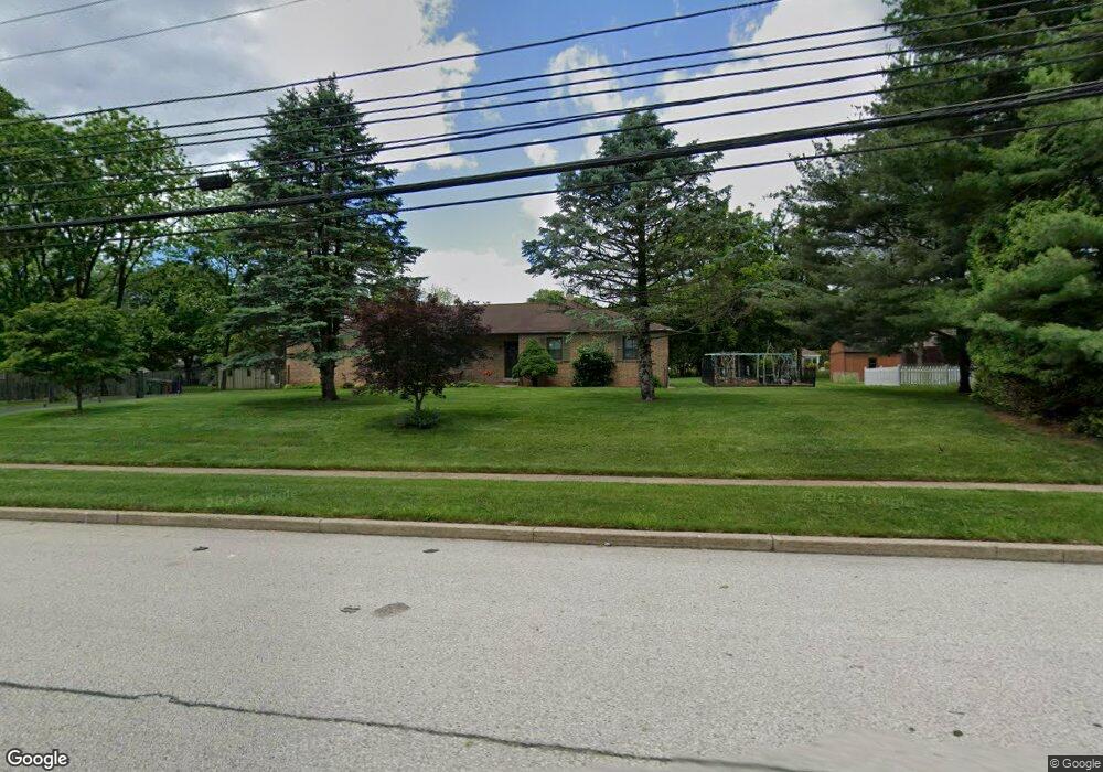 2 Sandy Run Ct, Oreland, PA 19025 - photo 1